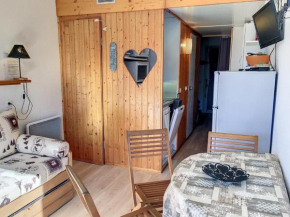 Studio lumineux proche centre avec balcon - FR-1-346-445